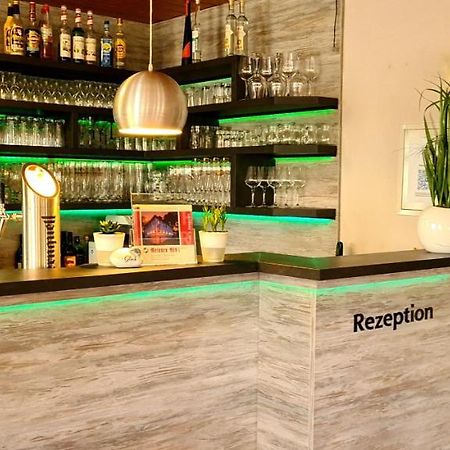 Landhotel Weisses Roess'L Adorf Ngoại thất bức ảnh