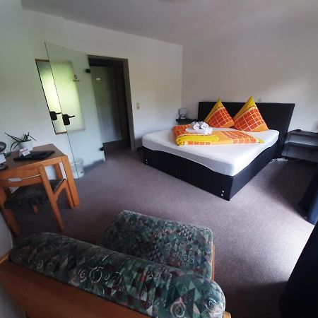 Landhotel Weisses Roess'L Adorf Ngoại thất bức ảnh