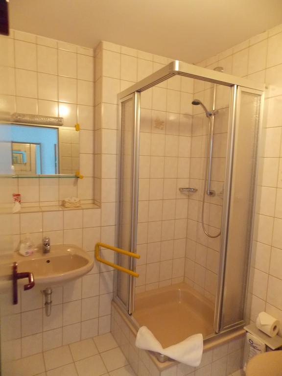 Landhotel Weisses Roess'L Adorf Phòng bức ảnh